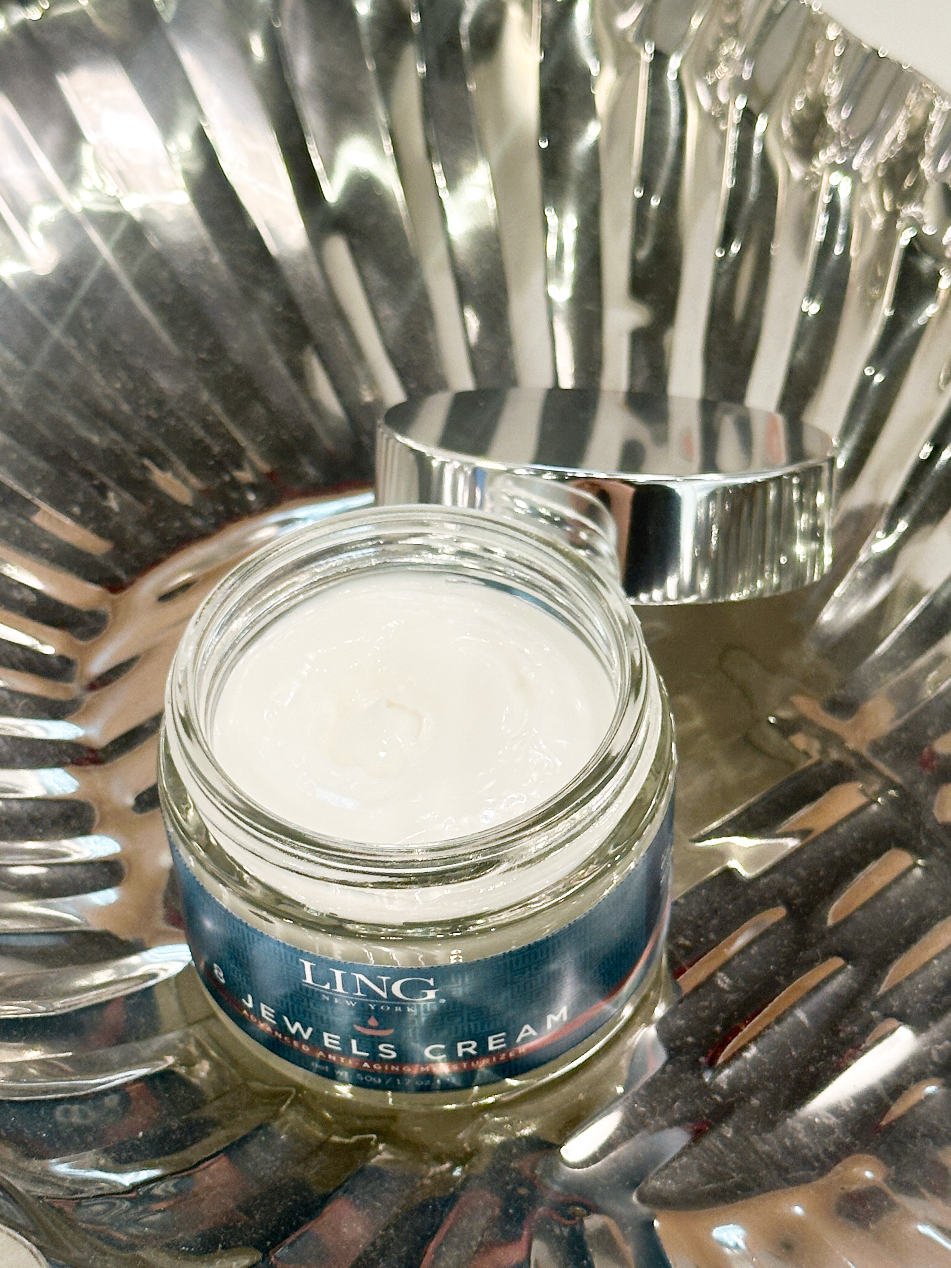 8 Jewels Cream (Advanced Anti-aging Moisturizer)